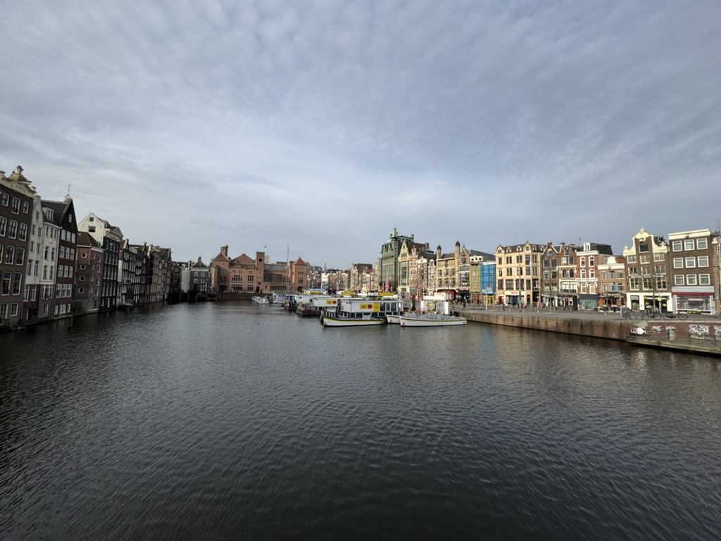 【初めての海外一人旅におすすめ15カ国】15.オランダ(アムステルダム)