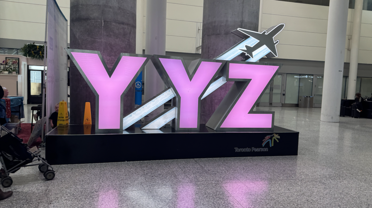 実録】トロント乗り継ぎ2時間は間に合わない？ 失敗する？エアカナダでトロント・ピアソン空港トランジット体験談紹介 - ミニマリスト品川太郎の海外旅行記  〜毎月海外に行く会社員の体験談ブログ〜