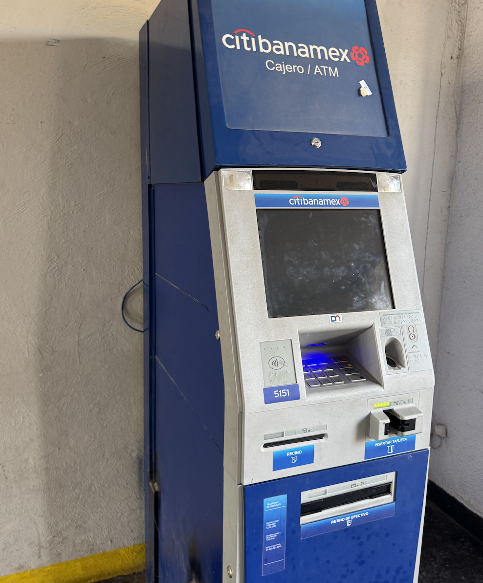 実録】メキシコ旅行に現金は必要？極力ペソ現金を使わずに、キャッシュレス決済を全て試みたメキシコシティ&カンクン旅行の実体験紹介 -  ミニマリスト品川太郎の海外旅行記 〜毎月海外に行く会社員の体験談ブログ〜