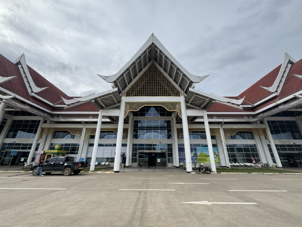 【ラオス国営航空でルアンパバーン−ハノイ便搭乗記】②往路QV313(ルアンパバーン−ハノイ)体験談