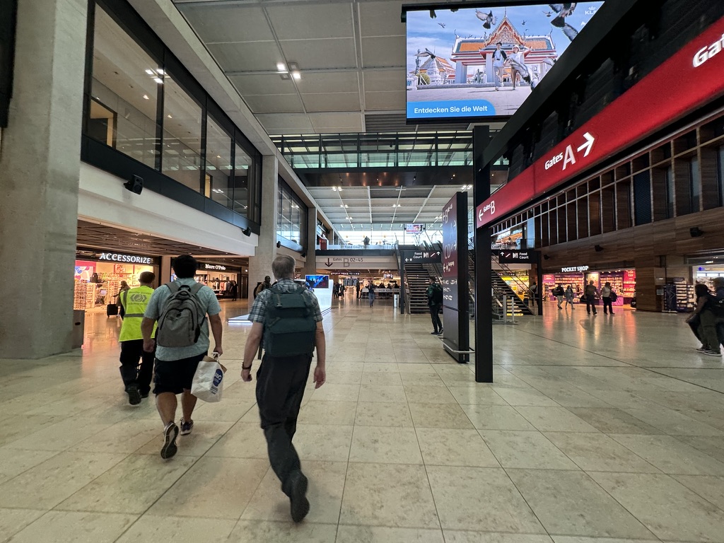 【ルフトハンザ航空でベルリン乗り継ぎ体験談】③ベルリン・ブランデンブルク空港での乗り継ぎの流れは？