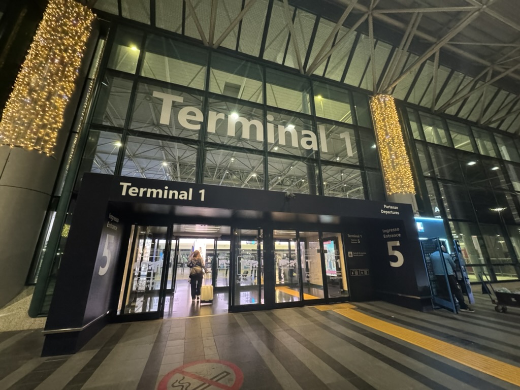 【フィウミチーノ空港T1プライオリティパス体験談】②フィウミチーノ空港のターミナルは？