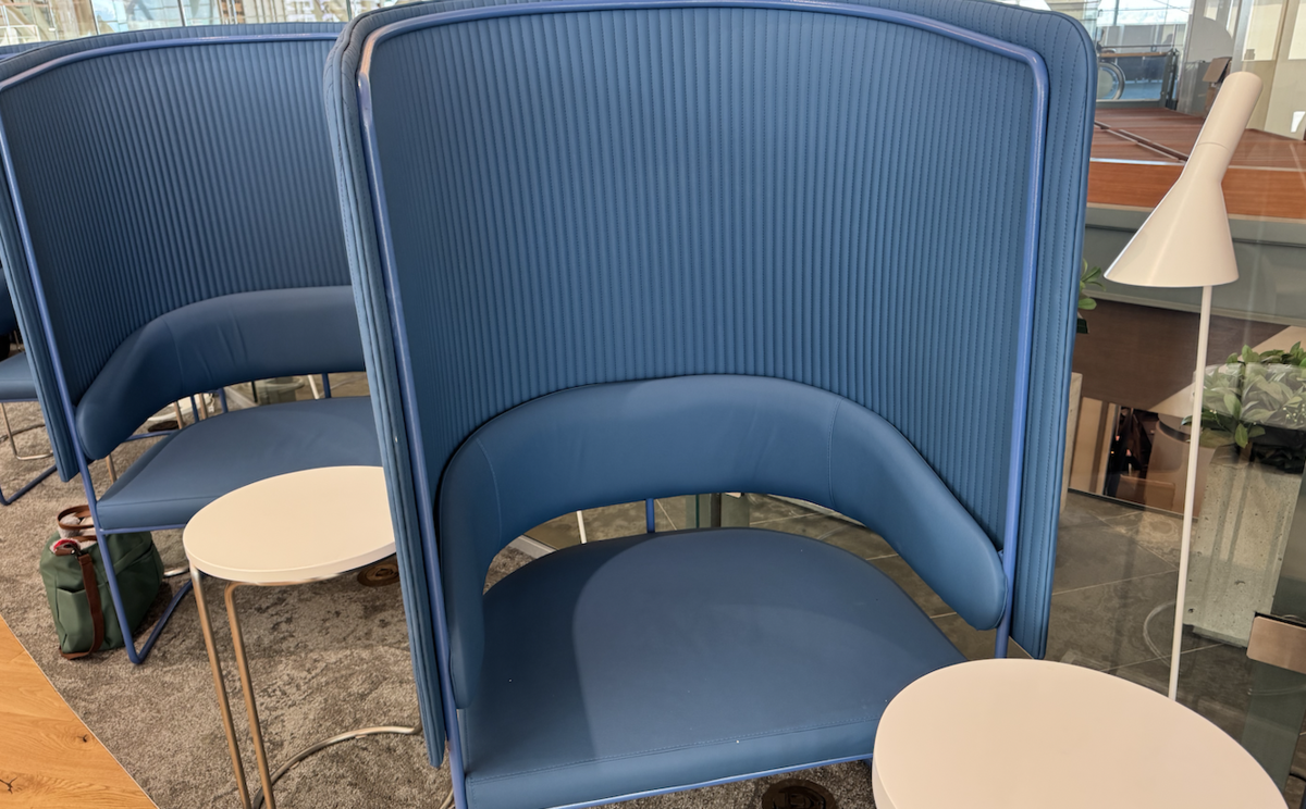 【バンクーバー国際空港プライオリティパス体験談】⑤SkyTeam Loungeは快適？サービス内容や雰囲気は？