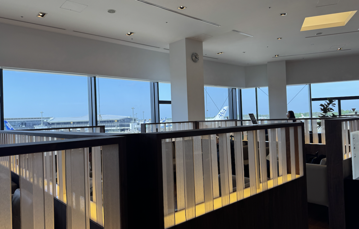 【成田空港ターキッシュラウンジ体験談】④ターキッシュエアラインズラウンジは快適？シャワーや食事・ドリンクは？