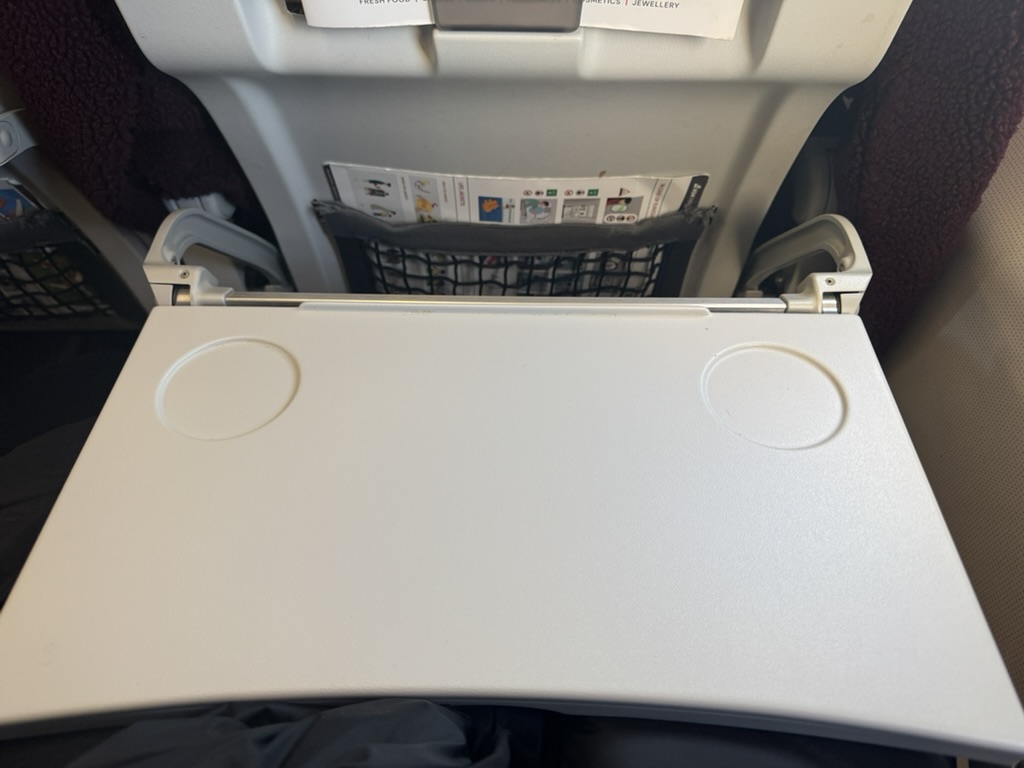 【KMマルタ航空でローマ〜バレッタ便搭乗記】②往路KM613便（ローマ・フィウミチーノ空港〜マルタ国際空港）体験談