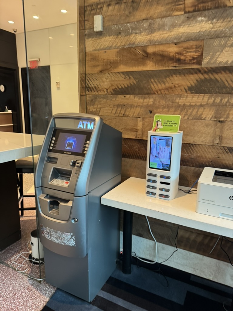 実録】ニューヨーク旅行に現金は必要？ドル現金を使わずにキャッシュレス決済を全て試みたアメリカ・東海岸旅行の実体験紹介 -  ミニマリスト品川太郎の海外旅行記 〜毎月海外に行く会社員の体験談ブログ〜