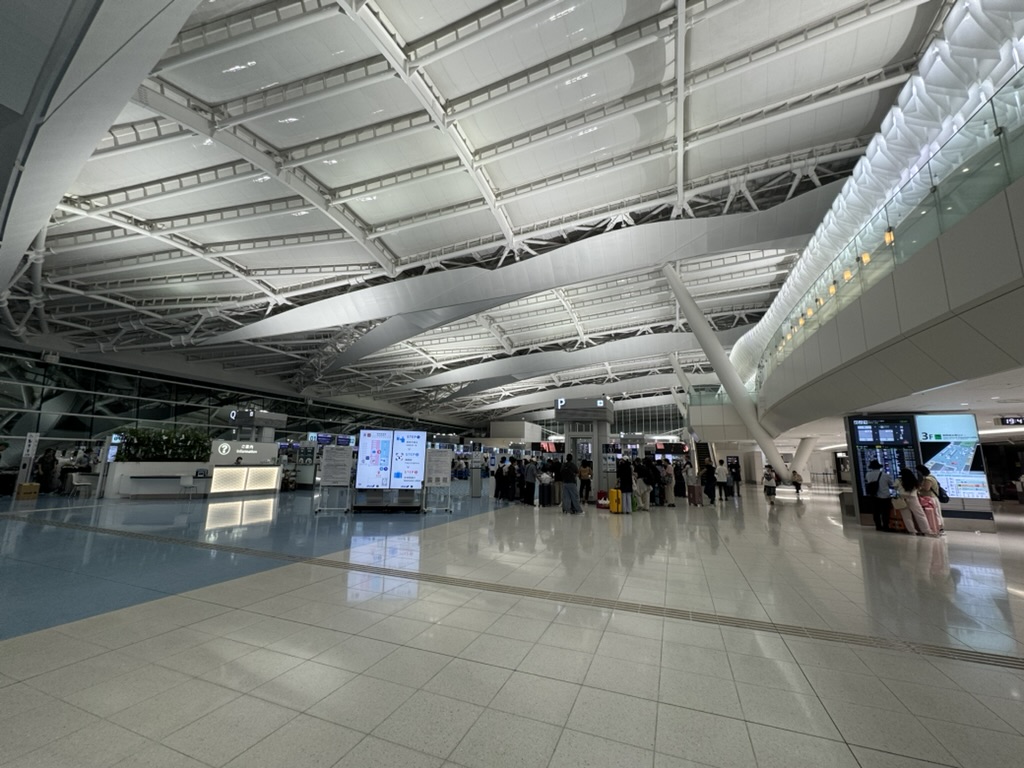 【羽田空港第2ターミナル（国際線）プライオリティパス体験談】②羽田空港第2ターミナルの構成は？