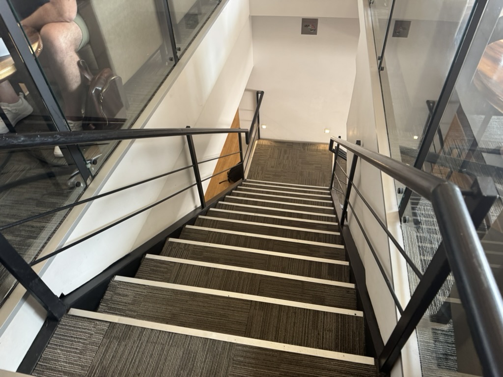 【メキシコシティMEX空港プライオリティパス体験談】④VIPort Loungeは快適？シャワーや食事・ドリンクは？