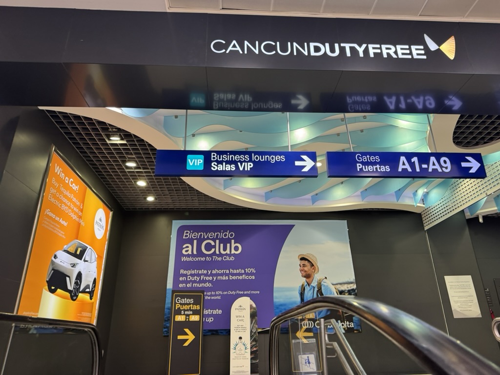 【カンクン空港T2プライオリティパス体験談】④The Lounge Cancunは快適?シャワーや食事・ドリンクは?