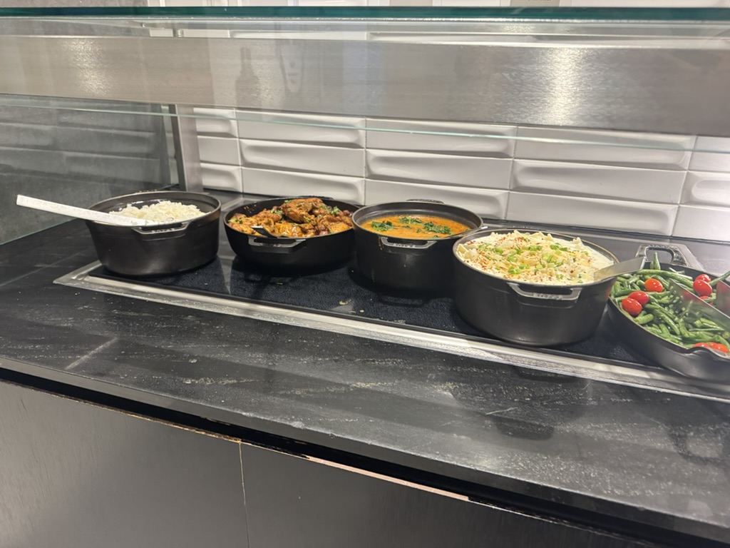 【ニューヨークJFK空港ANAラウンジ体験談】④HORIZONS T7 LOUNGEは快適？シャワーや食事・ドリンクは？
