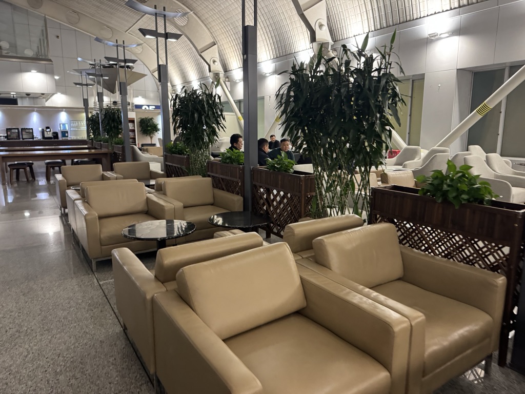 【北京首都空港プライオリティパス体験談】④BGS Premier Loungeは快適？食事・ドリンク・設備は？