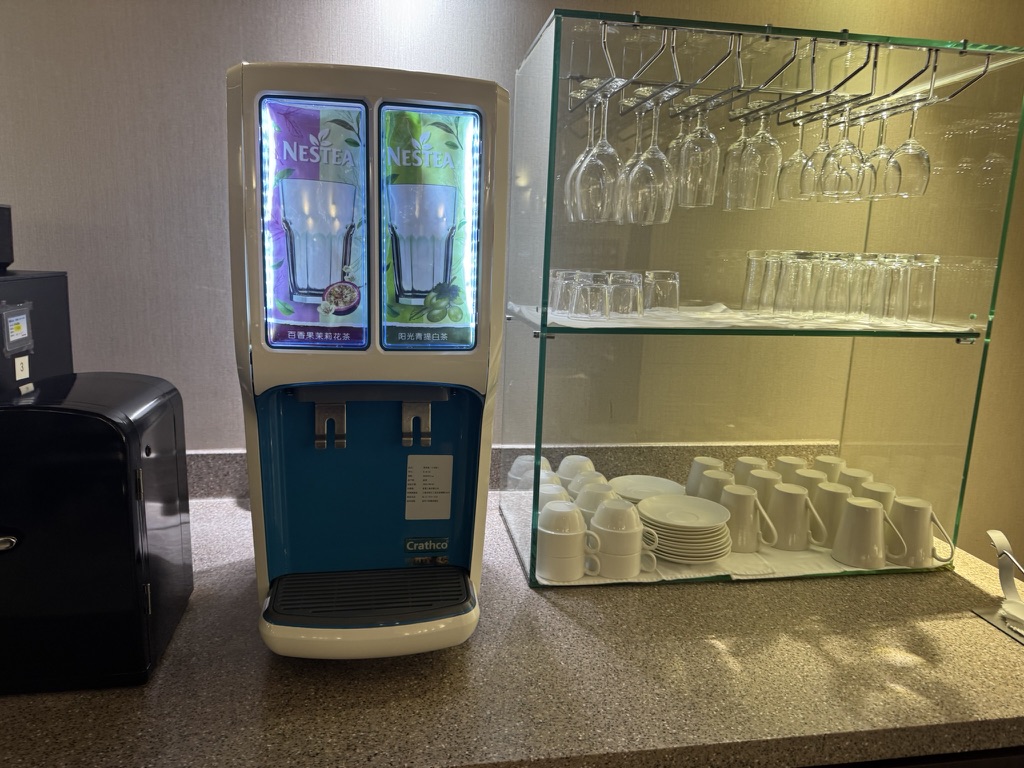 【北京首都空港プライオリティパス体験談】④BGS Premier Loungeは快適？食事・ドリンク・設備は？