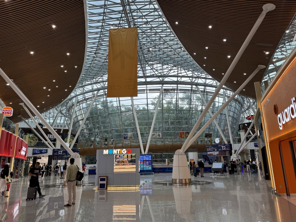 【はじめに】①クアラルンプール国際空港（KLIA）とは？プライオリティパスで空港ラウンジを利用できる？