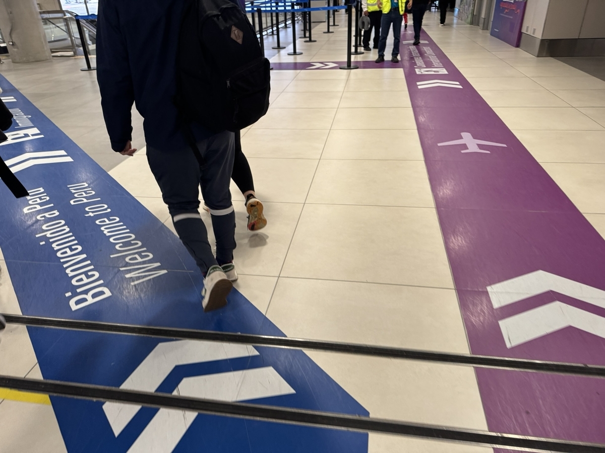 【LATAM航空でリマ乗り継ぎ体験談】③リマ空港での乗り継ぎの流れは？