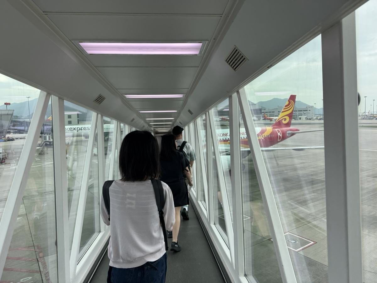 【香港航空 香港〜成田便搭乗記】②往路HX608便（香港国際空港〜成田国際空港）体験談