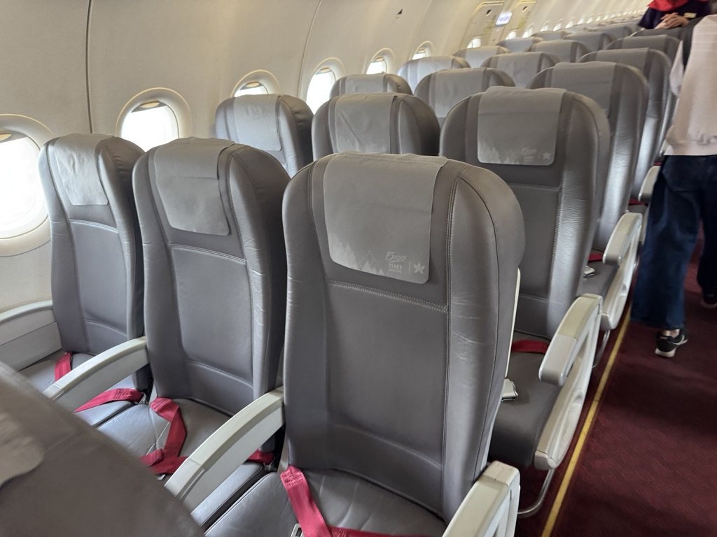【香港航空 香港〜成田便搭乗記】②往路HX608便（香港国際空港〜成田国際空港）体験談