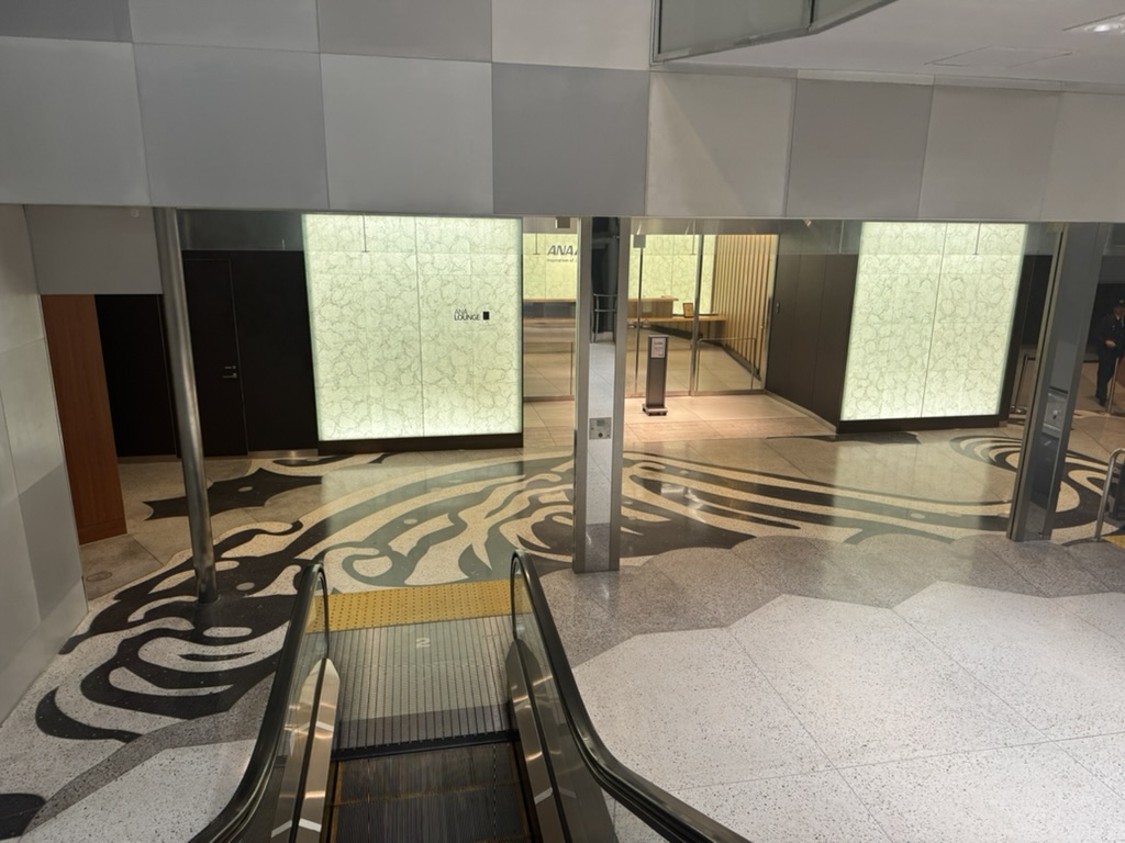 【成田空港T1 ANAラウンジ体験談】④ANAラウンジは快適？シャワーや食事・ドリンクは？