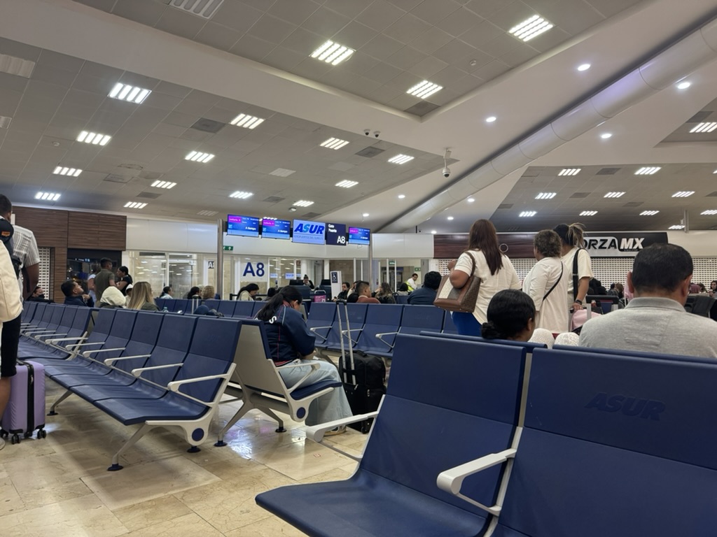 【ボラリス カンクン〜メキシコシティ便搭乗記】②往路Y4119便(カンクン国際空港〜メキシコシティ国際空港)体験談