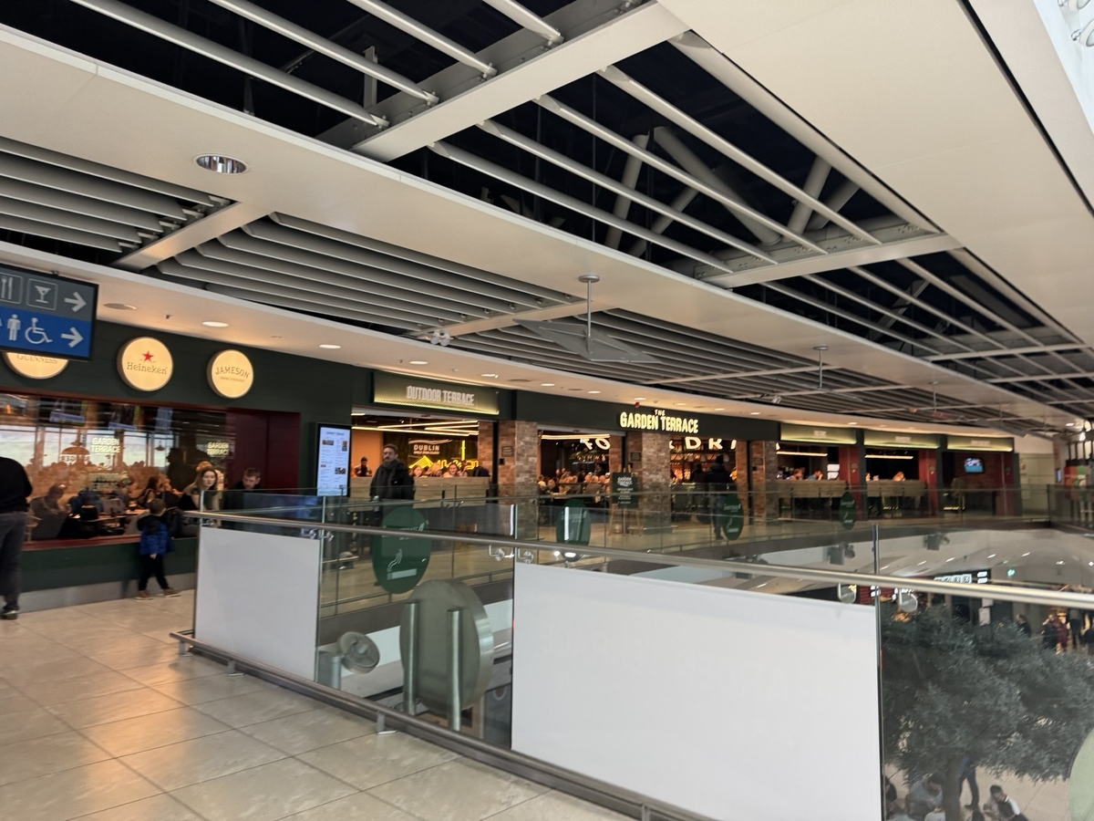 【ダブリン空港T1プライオリティパス体験談】④Grand Terraceは快適？食事・ドリンク・設備は？
