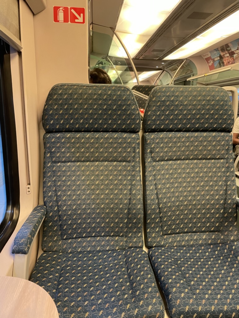 【クアラルンプール空港から市内への行き方おすすめ】⑤KLIAエクスプレス・バス・Grabはどれを選ぶべき？