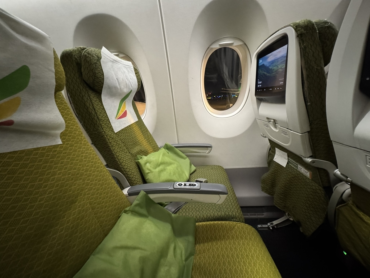 搭乗記】エチオピア航空の機内食は？成田-ソウル-アディスアベバ往復便