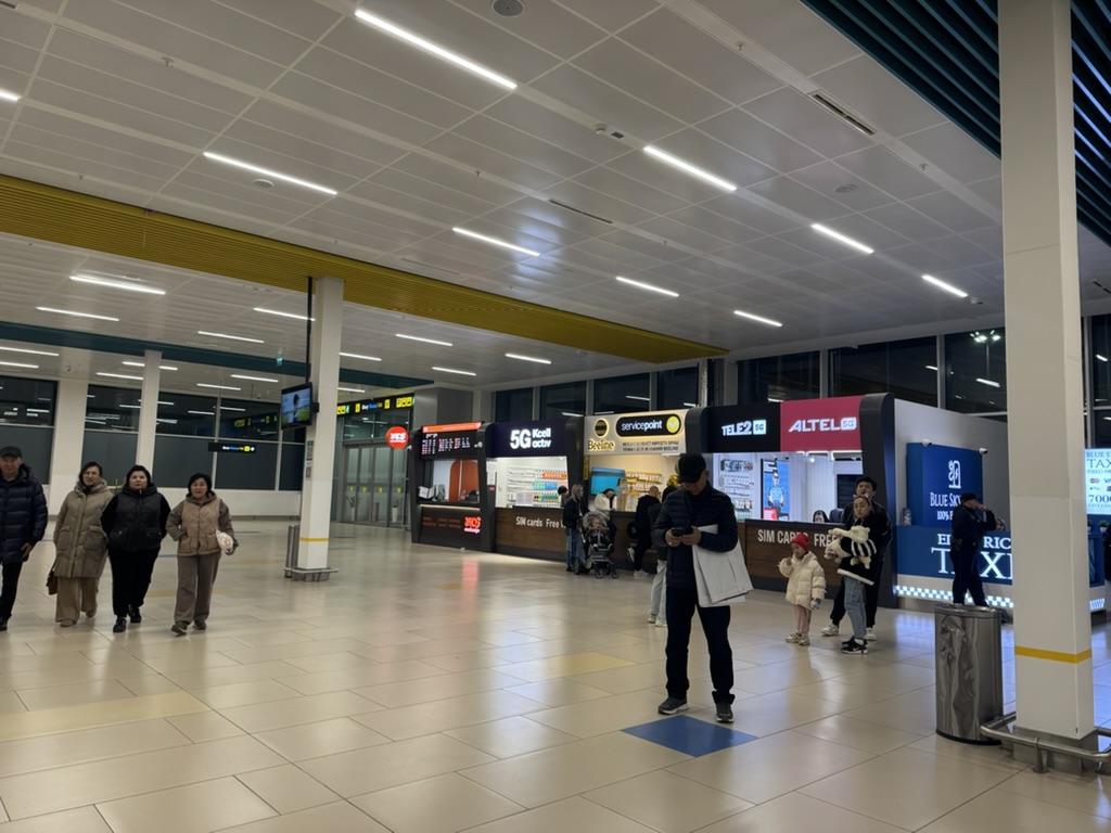 【アルマトイ空港から市内への行き方】⑤タクシー・配車アプリ・バスはどれがおすすめ?