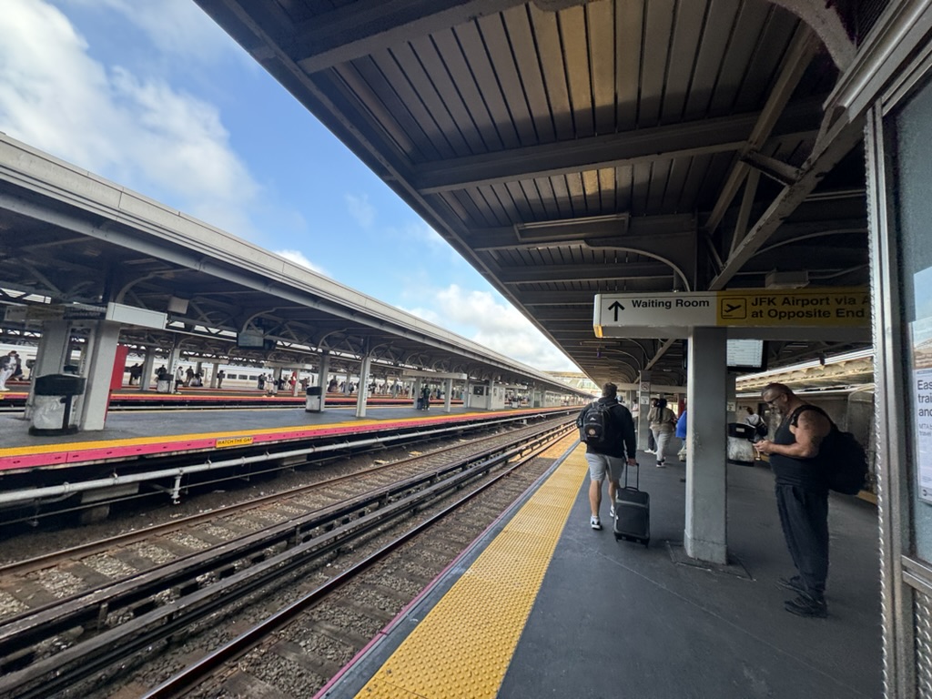 【JFK空港から市内への行き方おすすめ】④速さとコスパ重視ならAirTrain＋LIRRがおすすめ
