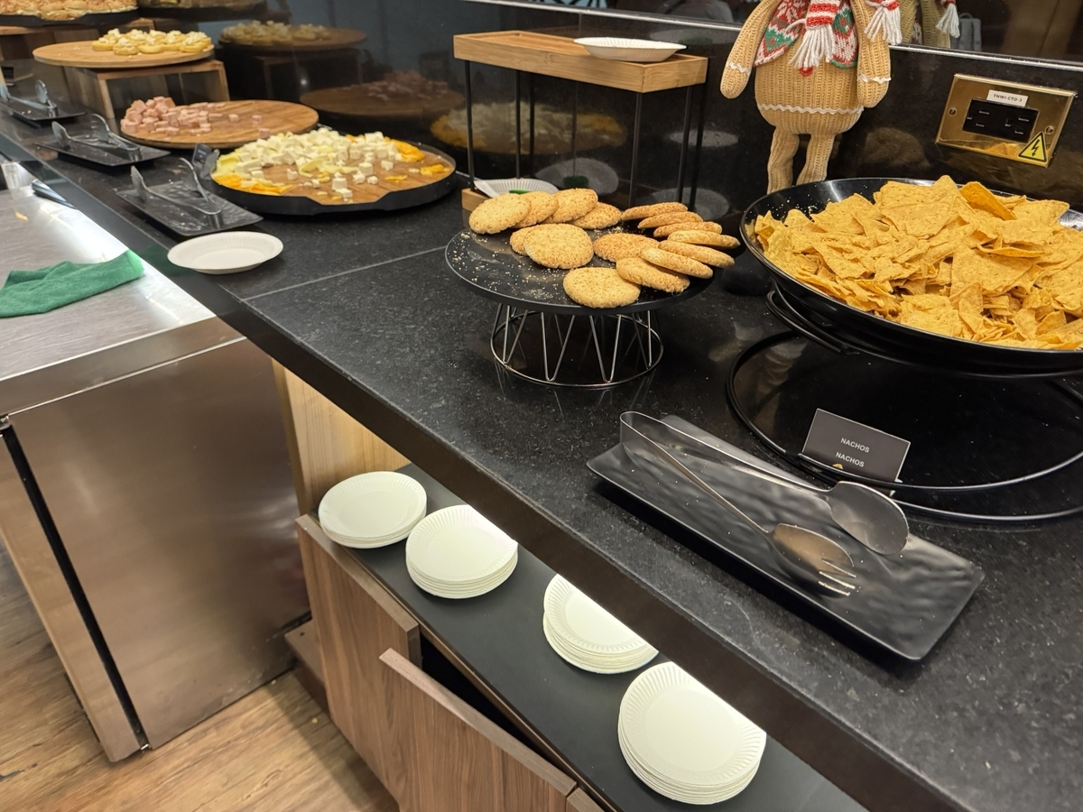 【ボゴタ空港おすすめPPラウンジ紹介】③El Dorado Loungeの食事・ドリンクはどんな感じ？