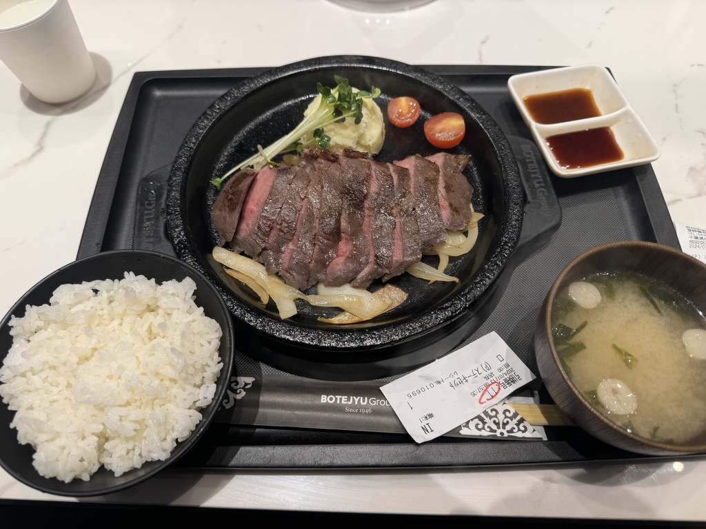 【成田空港第2ターミナル くり田 プライオリティパス体験談】④くり田で食べられるメニューは？指定セットの内容は？