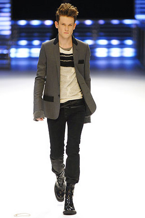 f:id:aimoto:20070203235101j:image:w200