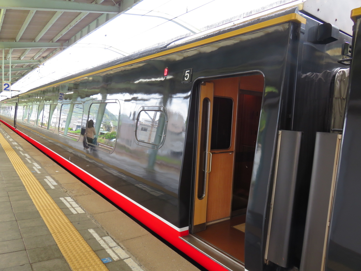 週末プチ旅行記 〜伊豆急黒船電車とロイヤルボックス〜 - レゴシティの