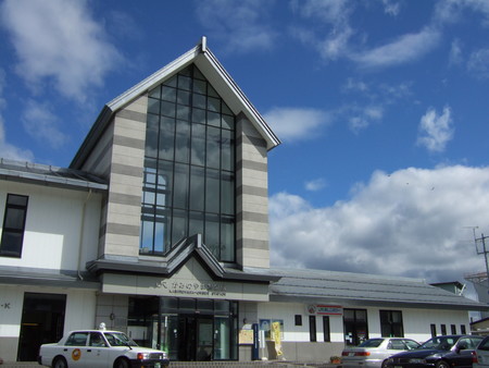 かみのやま温泉駅