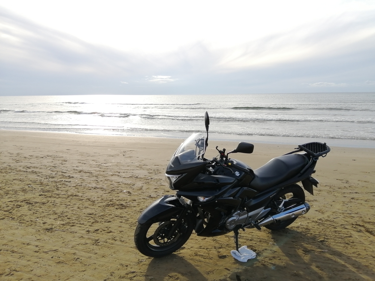 GSR250F 2万キロ乗ったインプレ - まだ見ぬ絶景を求めて