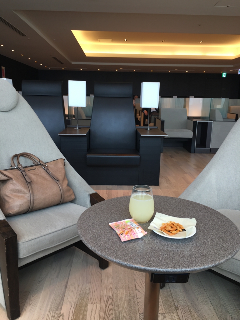 f:id:airline-sanpo:20160628203610j:plain f:id:airline-sanpo:20160628203610j:plain