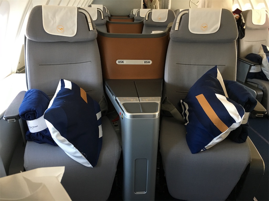f:id:airline-sanpo:20181008060710j:image f:id:airline-sanpo:20181008060710j:image