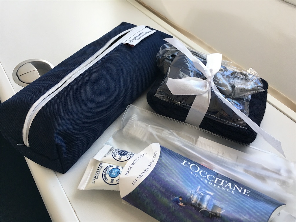 f:id:airline-sanpo:20181013192120j:image f:id:airline-sanpo:20181013192120j:image
