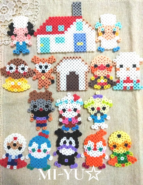 アンパンマンシリーズ アイロンビーズ図案 Mi Yu のアイロンビーズアトリエ Perlerbeads Design アンパンマンシリーズ アイロンビーズ図案 Mi Yu のアイロンビーズアトリエ Perlerbeads Design
