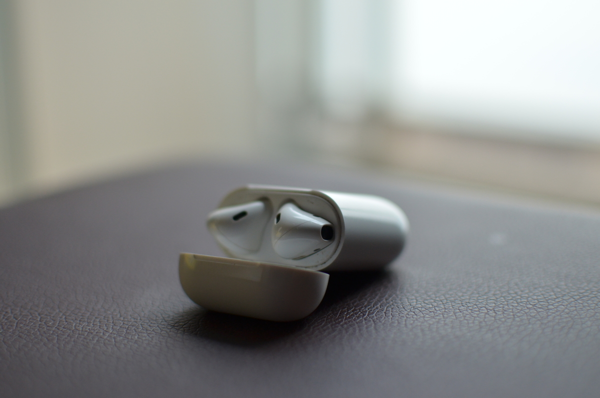Airpods楽天 楽天でairpods2を買うのは損 特 価格調査してみた 最安値情報 在庫状況 Airpods エアーポッズ