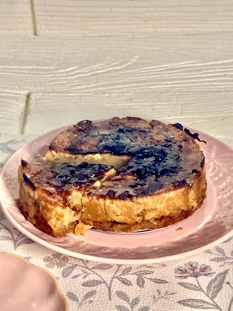 スタバ風紅はるかと安納芋の焼き蜜芋ケーキを安売りのさつまいもで作っ