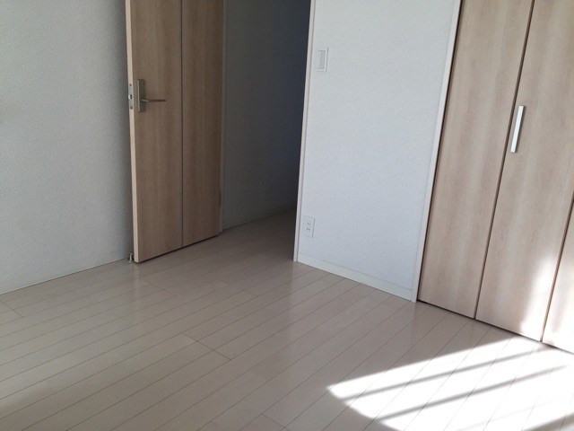 シンプルな部屋01