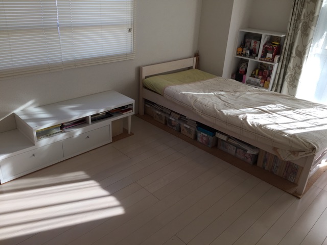 シンプルな部屋02