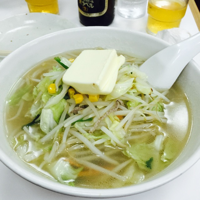 吉祥寺 ラーメンさくらい タンメンにバター