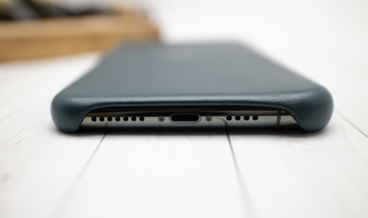 初めてのApple純正iPhoneケース使ってみた感想。気に入った！ - aki no 