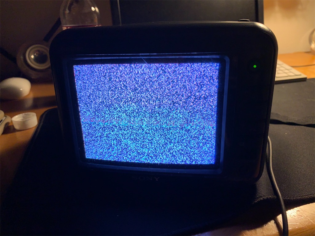 前編］6インチのブラウン管テレビ ちっちゃくてかわいい
