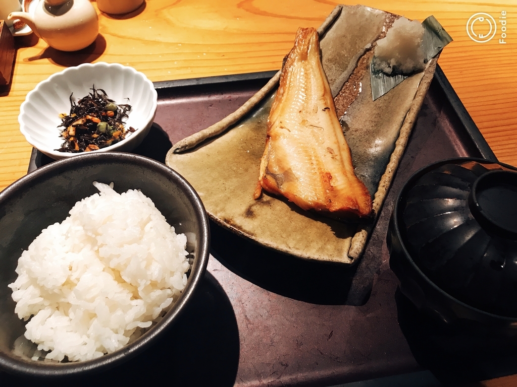 f:id:akaheru-d:20181024162326j:plain f:id:akaheru-d:20181024162326j:plain