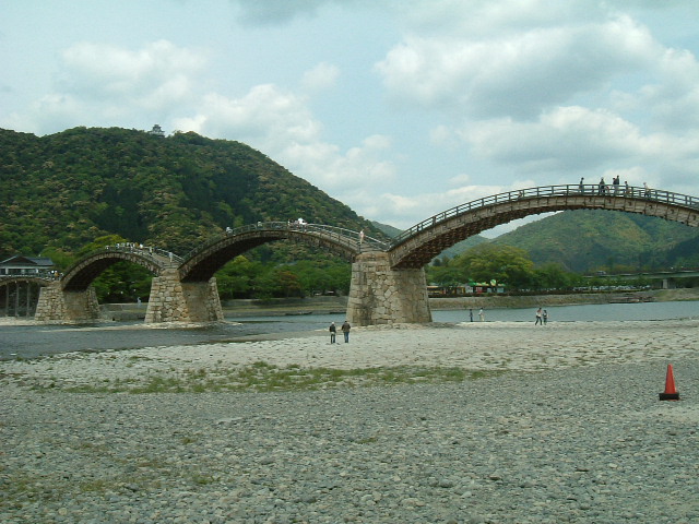 f:id:akaibara:20090505232305j:image:w400