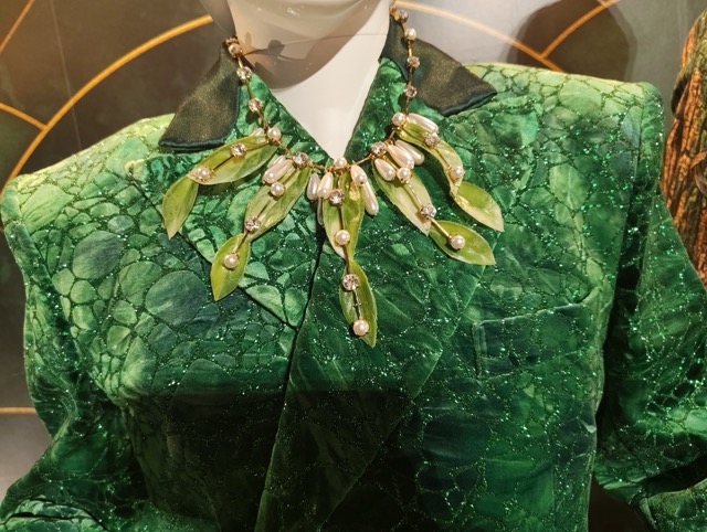 Mrs. GREEN APPLE】Wonder Museum（CEREMONY）衣装解析録：大森元貴