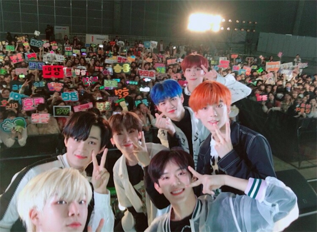 VERIVERY ベリベリ ヨンスン サインポラ チェキ VERIVERY ベリベリ ヨンスン サインポラ チェキ バレンタイン