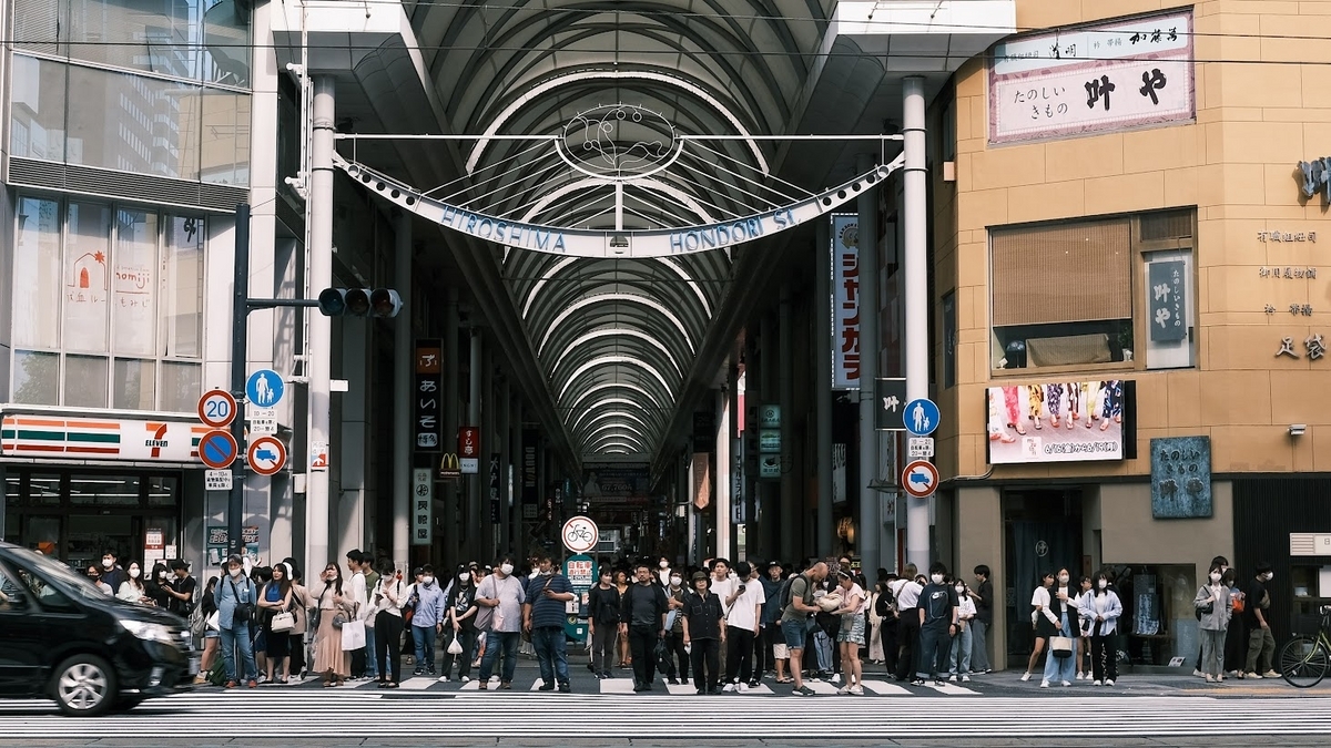 作品例：FUJIFILM XF27mm F2.8 R WR - a.k.a.Sakaki