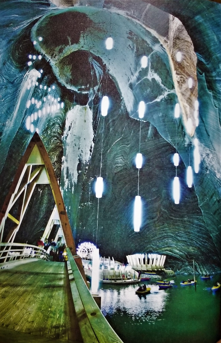 f:id:akashiaya:20200928154209j:plain f:id:akashiaya:20200928154209j:plain